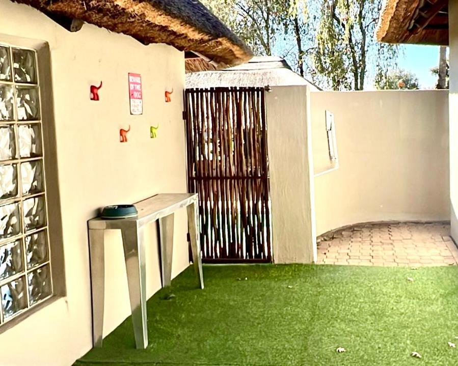 76 On Crestwood Apartment Sandton