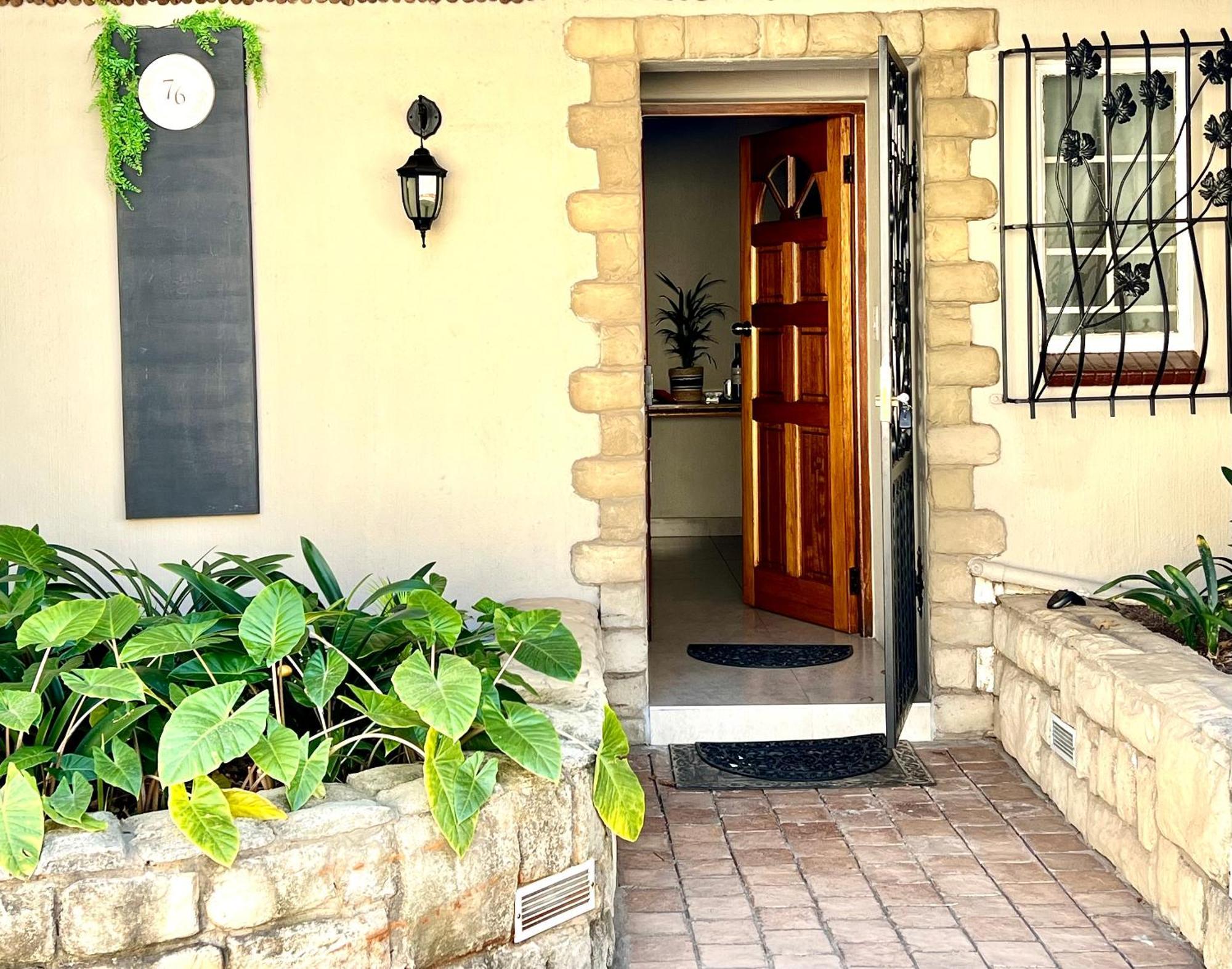 Apartment 76 On Crestwood Sandton